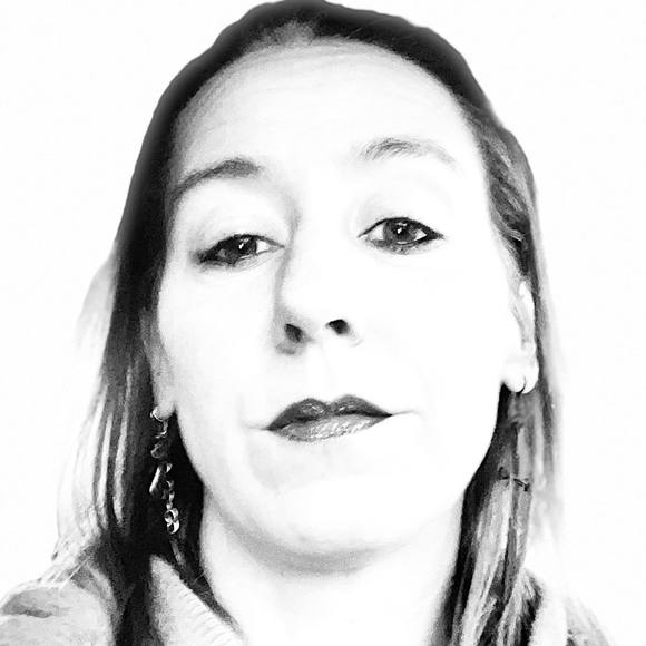 Meet your Posher, Taeja - Picture 1 of 1